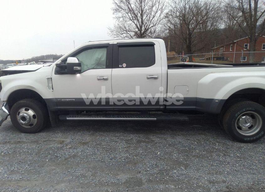 Photo 14 of 2022 Ford F-350 LARIAT (VIN 1FT8W3DT8NEC08127)