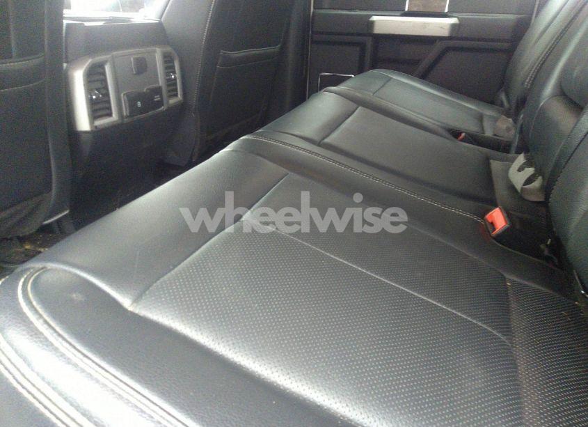 Photo 6 of 2022 Ford F-350 LARIAT (VIN 1FT8W3DT8NEC08127)