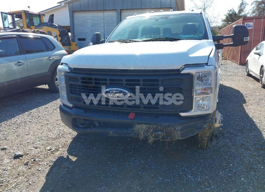 Photo 12 of 2024 Ford F-350 XL (VIN 1FT8W3DT8REC84825)