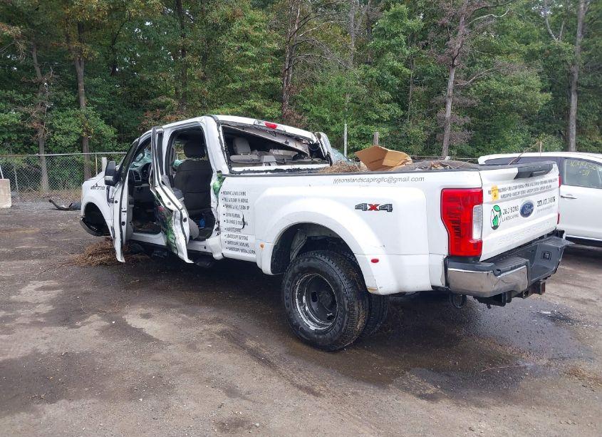 Photo 4 of 2017 Ford F-350 XLT (VIN 1FT8W3DT9HEC46115)