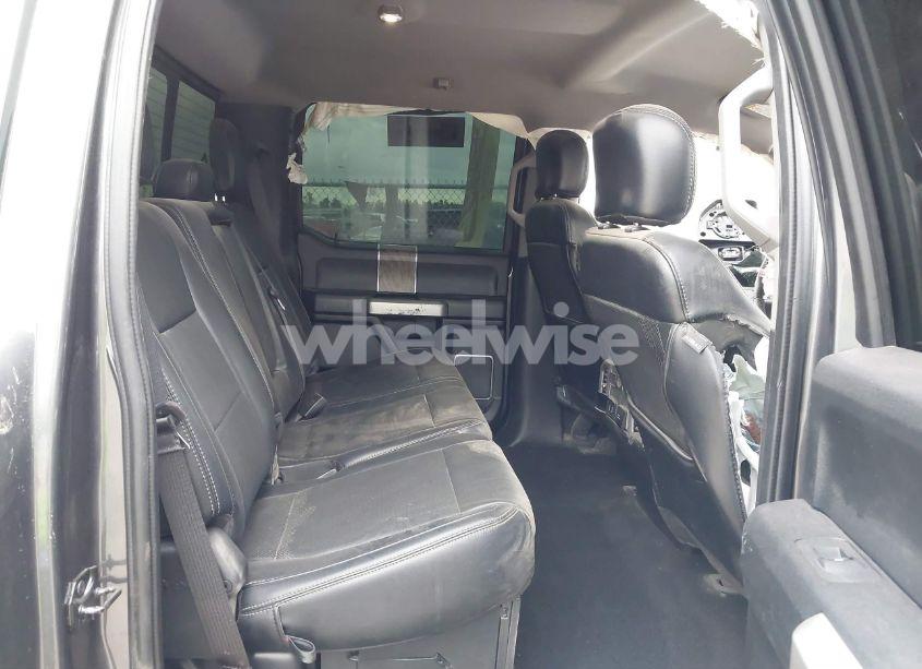 Photo 7 of 2019 Ford F-350 LARIAT (VIN 1FT8W3DT9KEF64792)