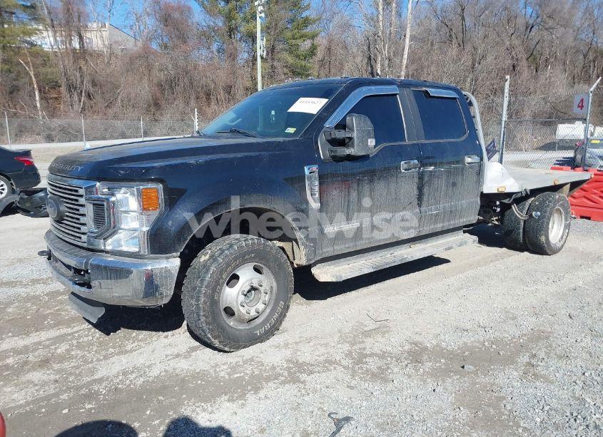 Photo 2 of 2021 Ford F-350 XL (VIN 1FT8W3DT9MEC34525)