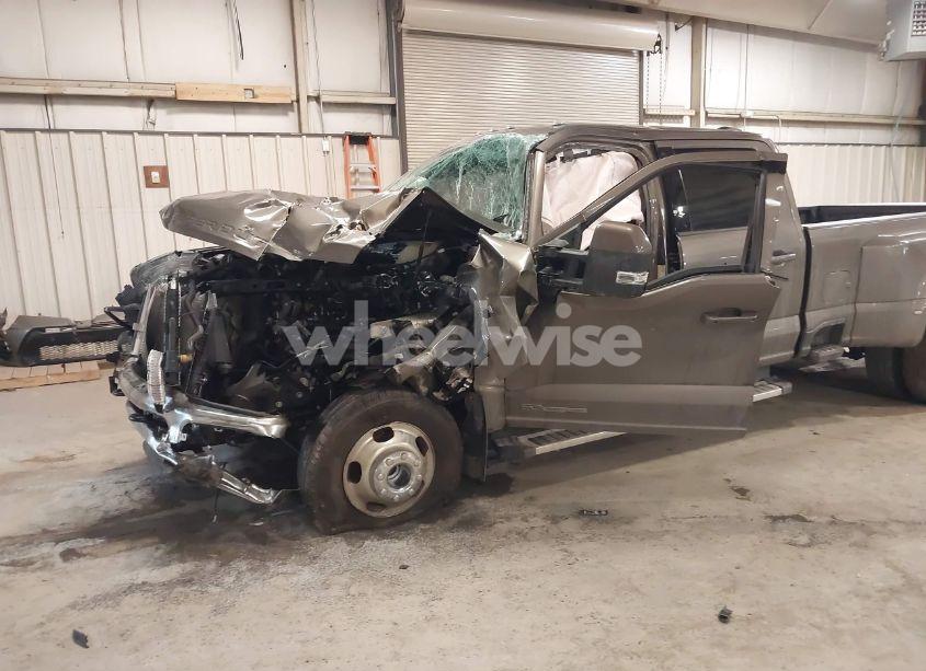 Photo 6 of 2023 Ford F-350 LARIAT (VIN 1FT8W3DT9PEC48011)