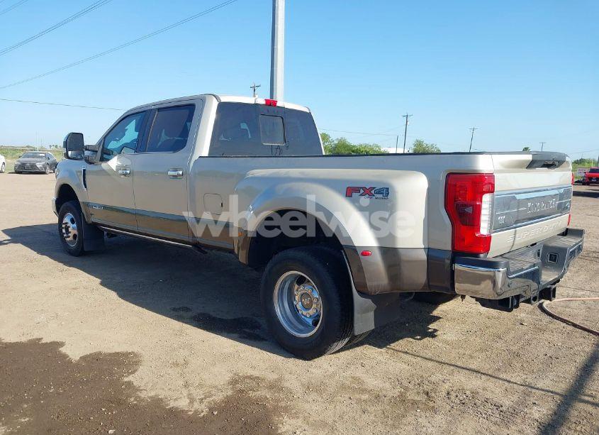 Photo 3 of 2017 Ford F-350 KING RANCH (VIN 1FT8W3DTXHEE61759)