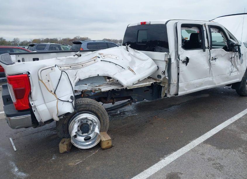 Photo 11 of 2019 Ford F-350 LARIAT (VIN 1FT8W3DTXKEC67837)