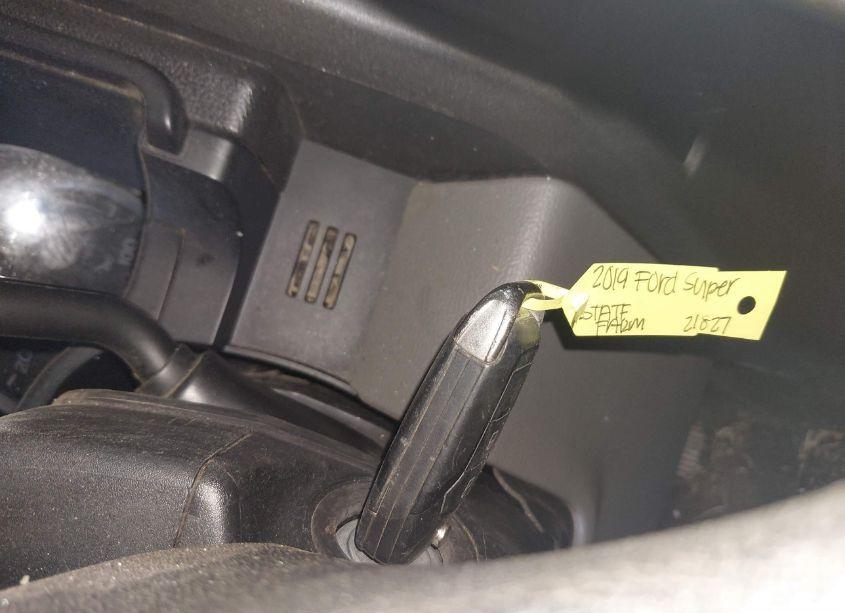 Photo 11 of 2019 Ford F-350 XL (VIN 1FT8W3DTXKEE08535)