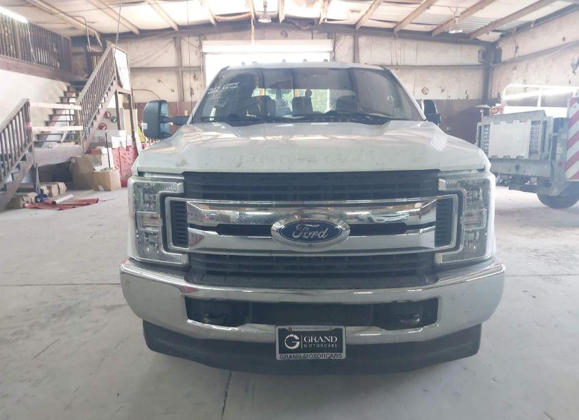 Photo 12 of 2019 Ford F-350 XL (VIN 1FT8W3DTXKEE08535)