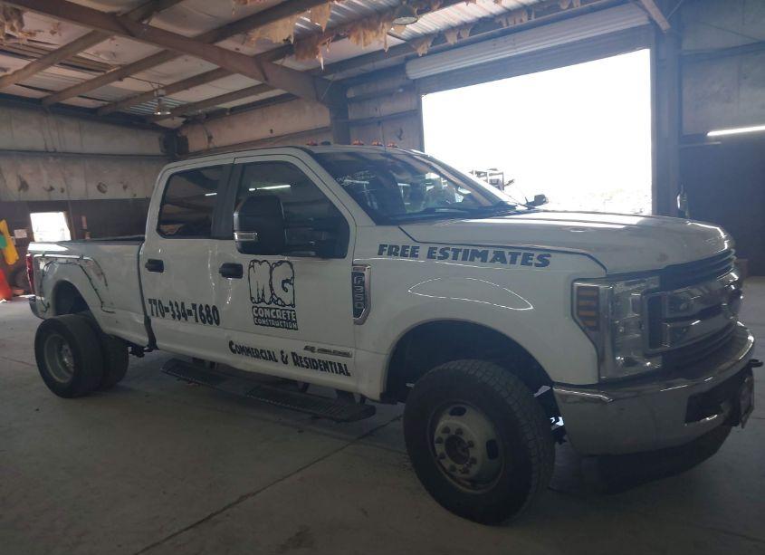 Photo 13 of 2019 Ford F-350 XL (VIN 1FT8W3DTXKEE08535)