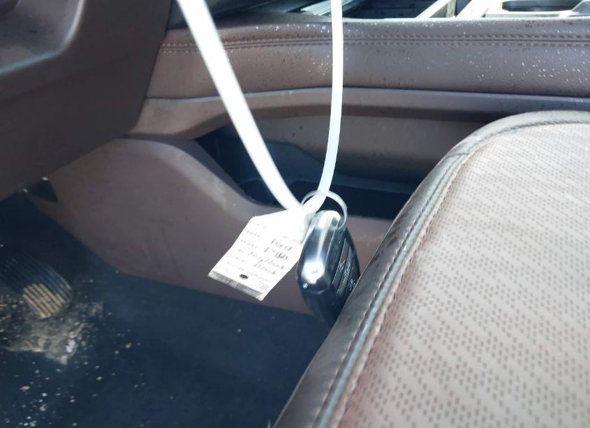 Photo 11 of 2024 Ford F-450 KING RANCH (VIN 1FT8W4DM3REE49193)