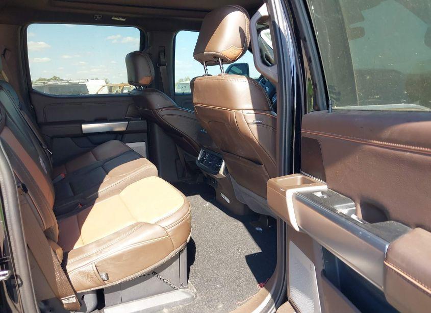 Photo 8 of 2024 Ford F-450 KING RANCH (VIN 1FT8W4DM3REE49193)