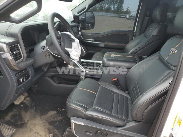 Photo 9 of 2024 FORD F450 SUPER DUTY N/A (VIN 1FT8W4DM3REF50203)