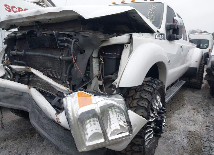 Photo 12 of 2014 Ford F-450 LARIAT (VIN 1FT8W4DT3EEA40712)