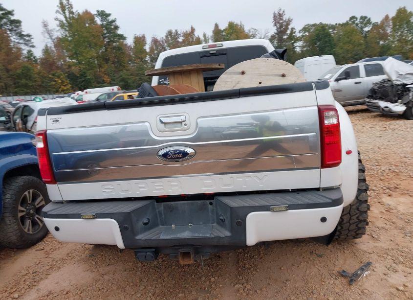 Photo 18 of 2014 Ford F-450 LARIAT (VIN 1FT8W4DT3EEA40712)