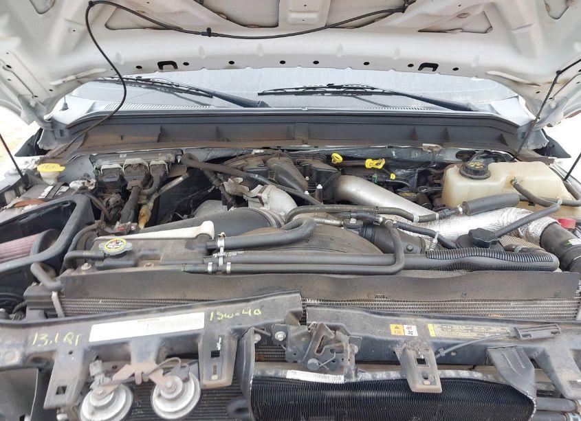 Photo 9 of 2014 Ford F-450 LARIAT (VIN 1FT8W4DT3EEA40712)