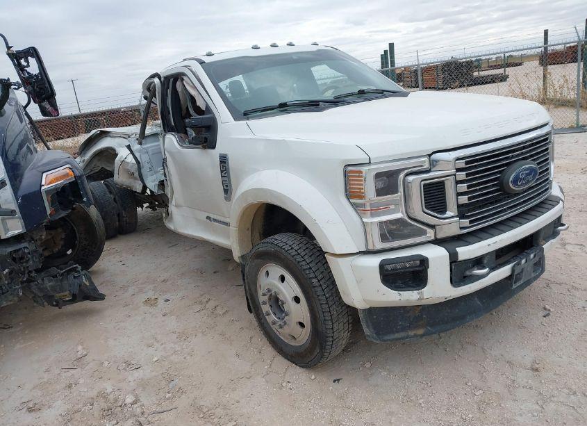 2022 Ford F-450 PLATINUM (VIN 1FT8W4DT3NEC86627) main photo