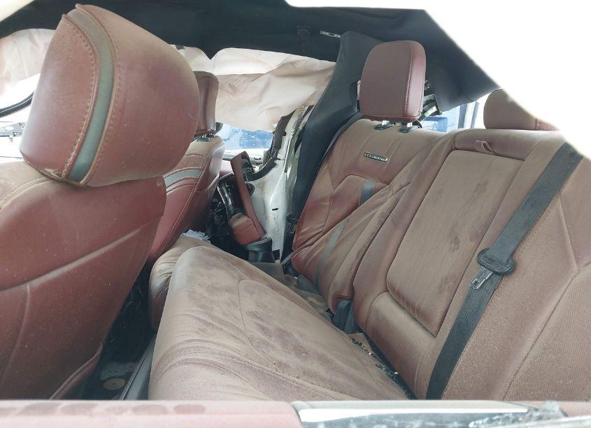 Photo 6 of 2022 Ford F-450 PLATINUM (VIN 1FT8W4DT3NEC86627)