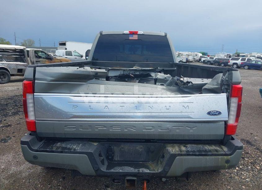 Photo 16 of 2019 Ford F-450 PLATINUM (VIN 1FT8W4DT8KEF64207)