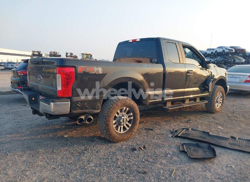 Photo 4 of 2019 Ford F-350 XL (VIN 1FT8X3BT8KED51042)