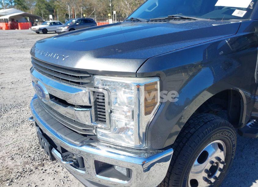 Photo 11 of 2019 Ford F-350 XLT (VIN 1FT8X3DT1KEC90663)