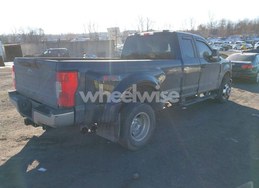 Photo 4 of 2022 Ford F-350 XL (VIN 1FT8X3DT4NEE12260)
