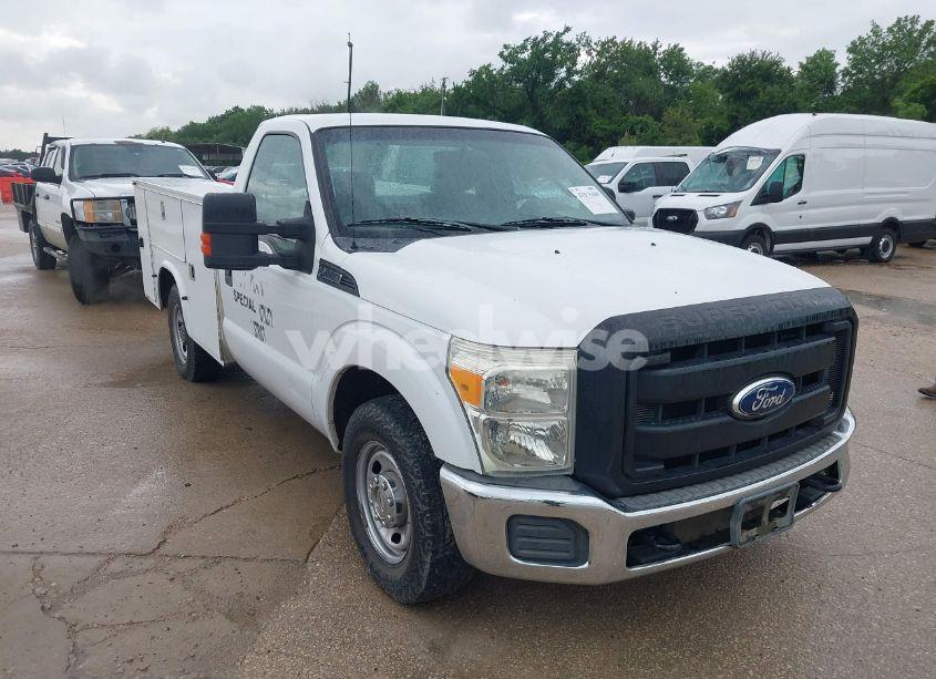 2011 Ford F-250 XL (VIN 1FTBF2A60BEC74410) main photo