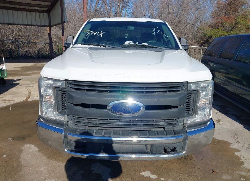 Photo 6 of 2018 Ford F-250 XL (VIN 1FTBF2A61JEC06888)