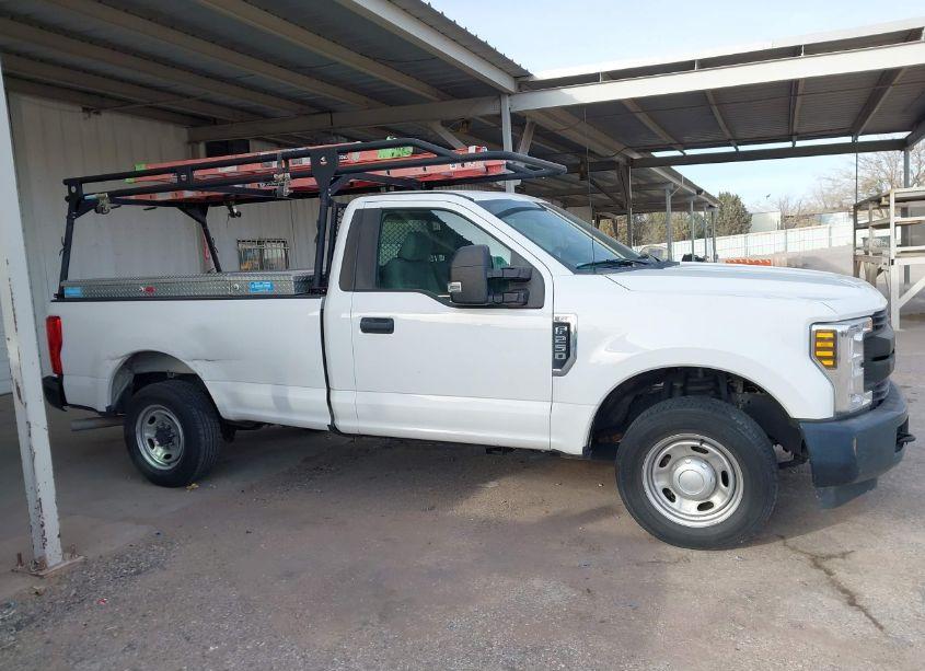 Photo 13 of 2018 Ford F-250 XL (VIN 1FTBF2A61JEC47943)