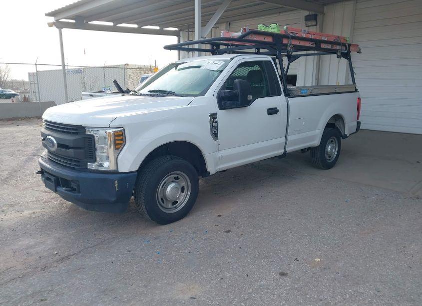 Photo 2 of 2018 Ford F-250 XL (VIN 1FTBF2A61JEC47943)