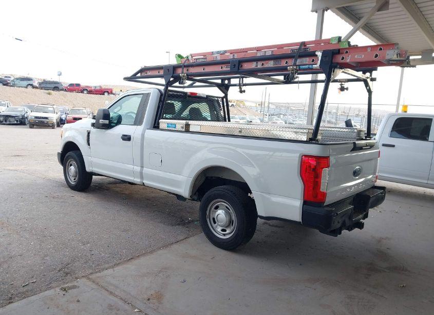 Photo 3 of 2018 Ford F-250 XL (VIN 1FTBF2A61JEC47943)