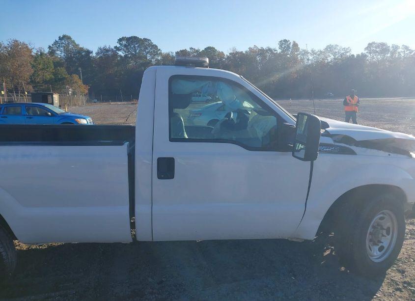 Photo 13 of 2012 Ford F-250 XL (VIN 1FTBF2A64CED12187)