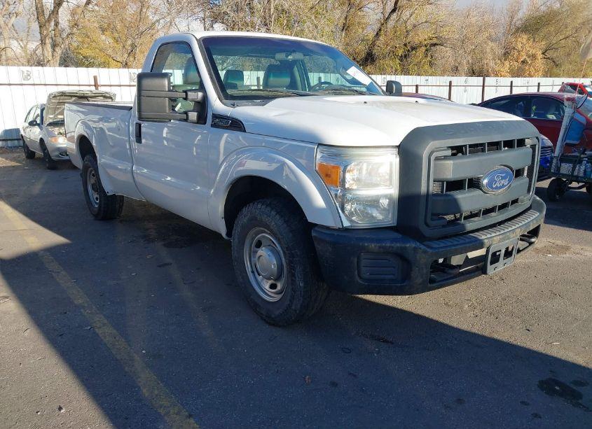 2014 Ford F-250 XL (VIN 1FTBF2A64EEA74585) main photo