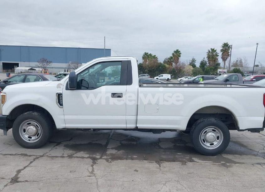 Photo 14 of 2019 Ford F-250 XL (VIN 1FTBF2A65KEC88948)