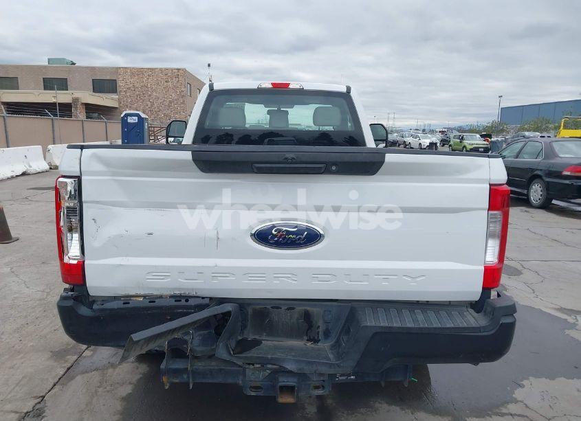 Photo 16 of 2019 Ford F-250 XL (VIN 1FTBF2A65KEC88948)