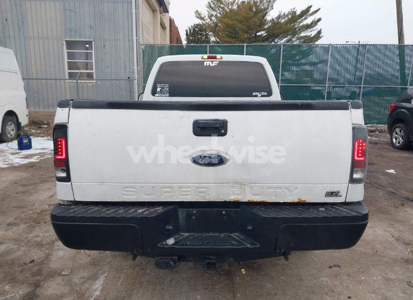 Photo 16 of 2011 Ford F-250 XL (VIN 1FTBF2A68BEA64606)