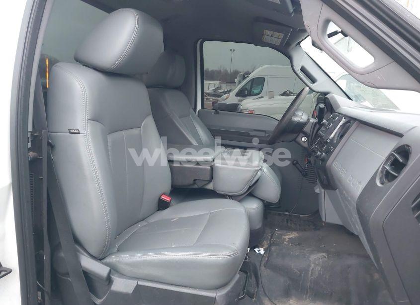 Photo 5 of 2011 Ford F-250 XL (VIN 1FTBF2A68BEA64606)