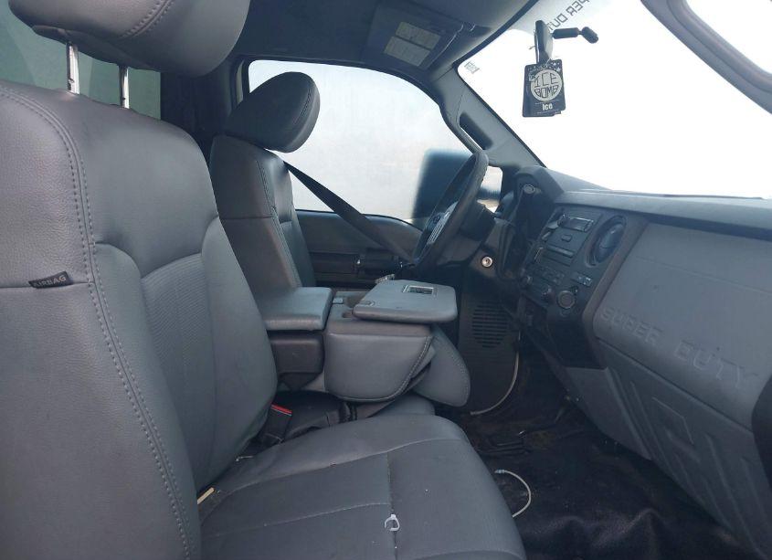 Photo 5 of 2011 Ford F-250 XL (VIN 1FTBF2B60BEB33593)