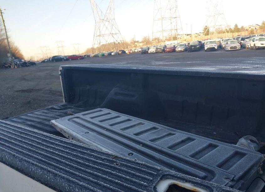 Photo 8 of 2011 Ford F-250 XL (VIN 1FTBF2B60BEB33593)