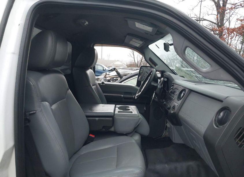 Photo 5 of 2011 Ford F-250 XL (VIN 1FTBF2B60BEB82471)