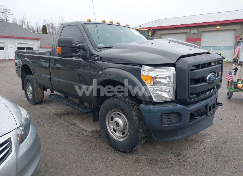 2016 Ford F-250 XL (VIN 1FTBF2B60GEC09269) main photo