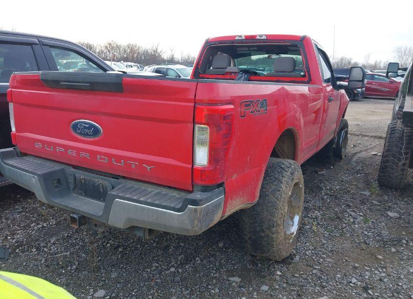 Photo 4 of 2017 Ford F-250 XL (VIN 1FTBF2B60HEB45882)