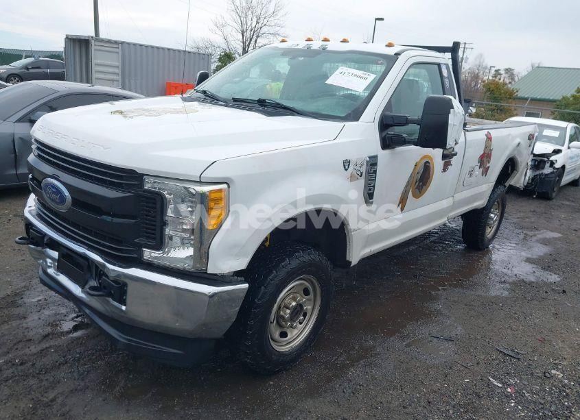 Photo 2 of 2017 Ford F-250 XL (VIN 1FTBF2B60HEC06678)