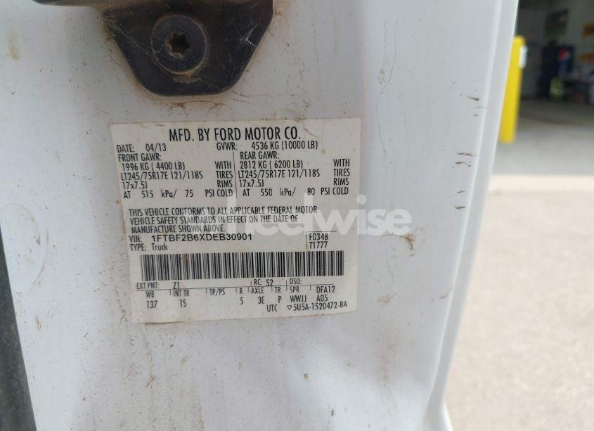 Photo 9 of 2016 Ford F-250 XL (VIN 1FTBF2B61GED15892)