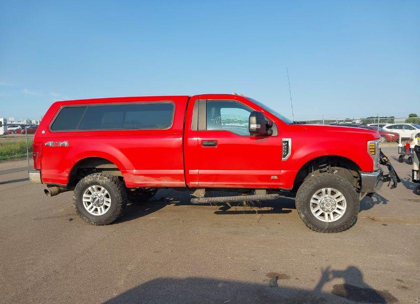 Photo 13 of 2018 Ford F-250 XL (VIN 1FTBF2B63JEB17709)
