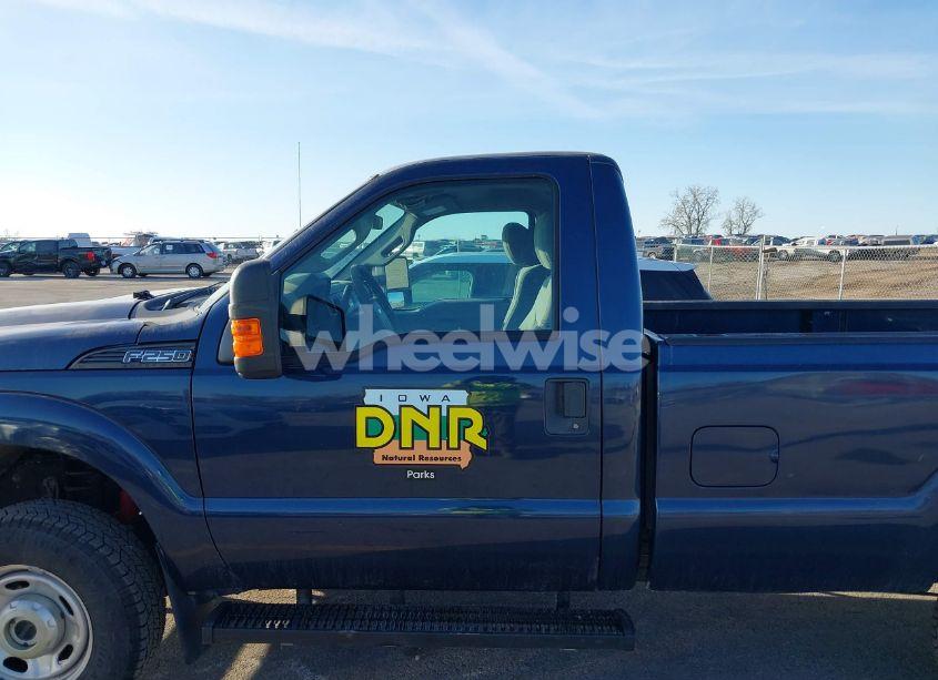 Photo 14 of 2015 Ford F-250 XL (VIN 1FTBF2B66FEA77052)
