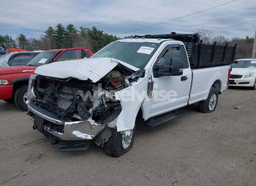 Photo 2 of 2022 Ford F-250 XL (VIN 1FTBF2B67NEE11698)