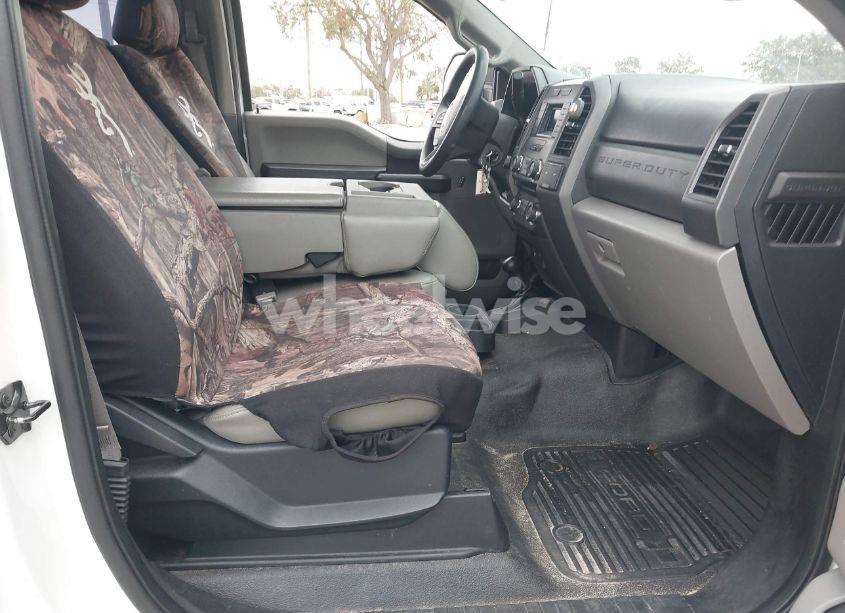 Photo 5 of 2017 Ford F-250 XL (VIN 1FTBF2B69HEE78971)