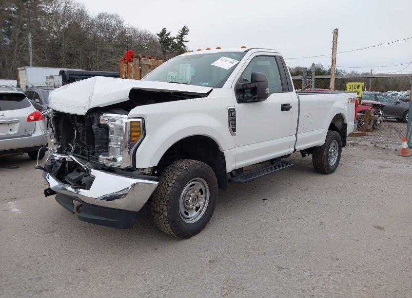 Photo 2 of 2019 Ford F-250 XL (VIN 1FTBF2B69KEG22753)