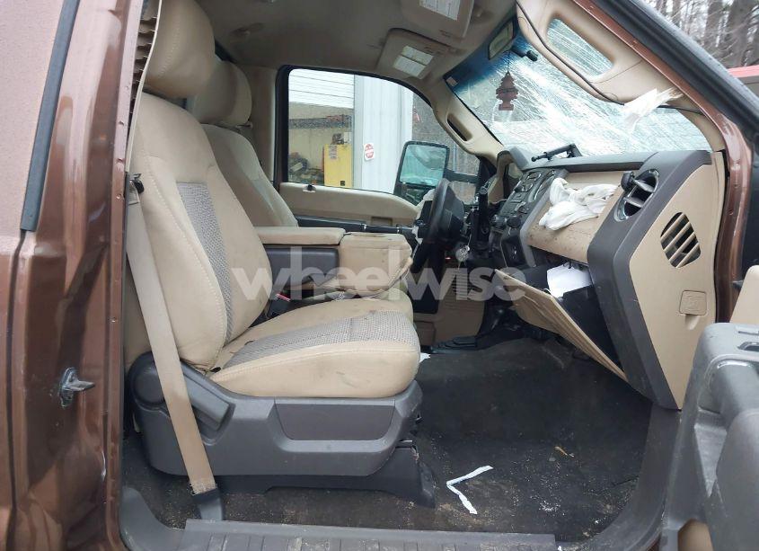 Photo 5 of 2011 Ford F-250 XLT (VIN 1FTBF2B6XBEC61212)