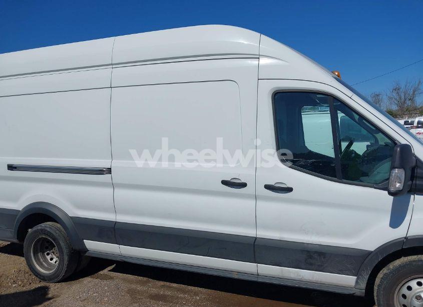 Photo 13 of 2019 Ford Transit-350 N/A (VIN 1FTBF4XG4KKB77790)