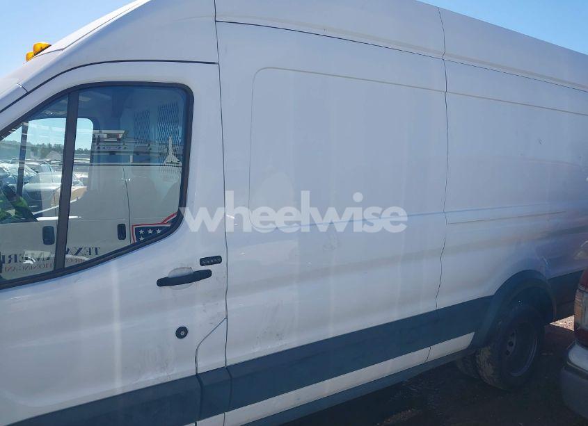 Photo 14 of 2019 Ford Transit-350 N/A (VIN 1FTBF4XG4KKB77790)